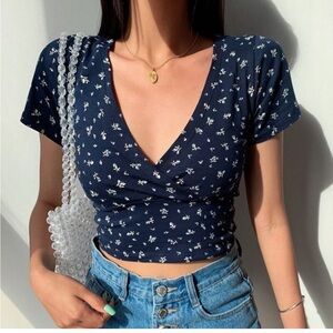 Brandy Melville crop top
